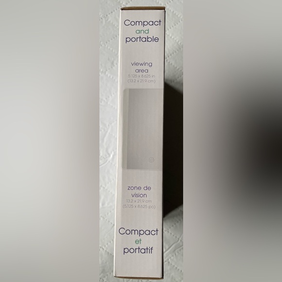 CONAIR True Glow Touch Screen Mirror - White - Picture 6 of 14